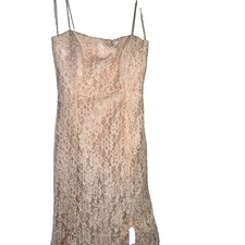 Vintage 1990s Mermaid Dress Ladies Size S Made In USA Lace & chiffon Lined Zip