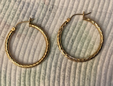 14k YELLOW GOLD ETCHED HOOP EARRINGS 1  and 1.62 grams
