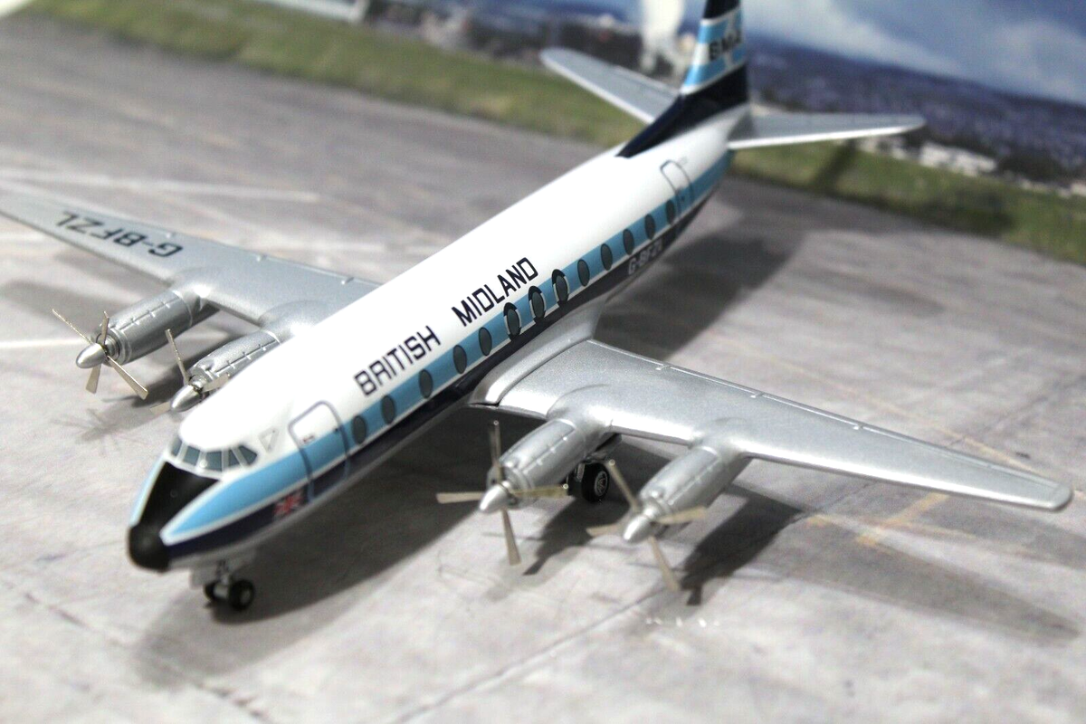 Corgi 1/144 Vickers Viscount 英国航空 Corgi British Midland Airways LTD Vickers Viscount 816 1:144 Scale