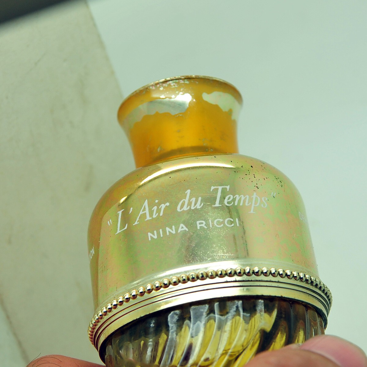 Nina Ricci L'Air du Temps eau de toilette, LALIQUE vintage 4oz