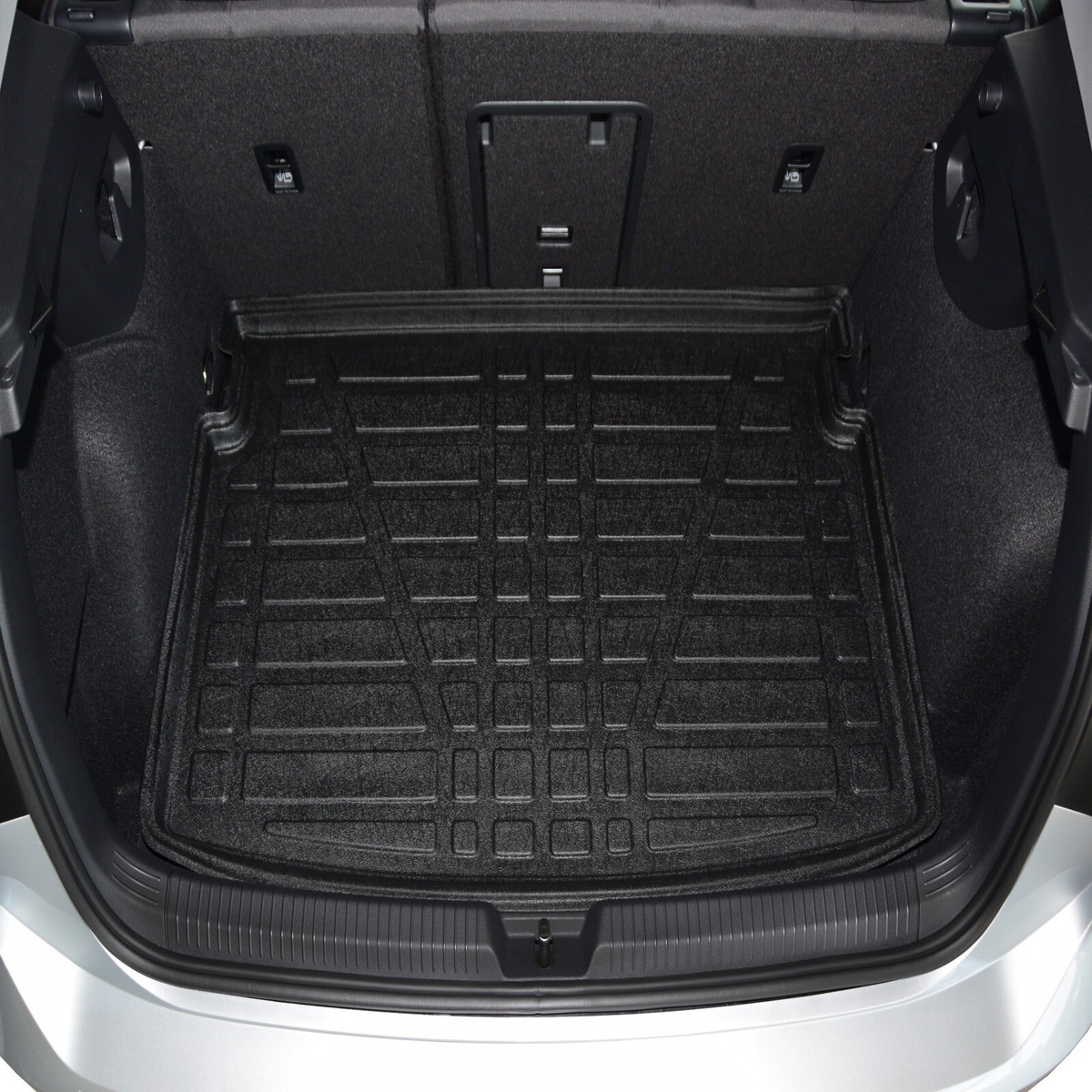 Mossa Vasca Baule Compatibile con VW Volkswagen Passat B7 Variant (10.2010-11.2014) - Tappetino per Bagagliaio - Tappeto Bagagliaio per Auto - C