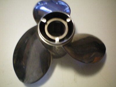 MIRAGE PLUS 15.5 X 17 MERCURY RH PROPELLER 48-8M0151304