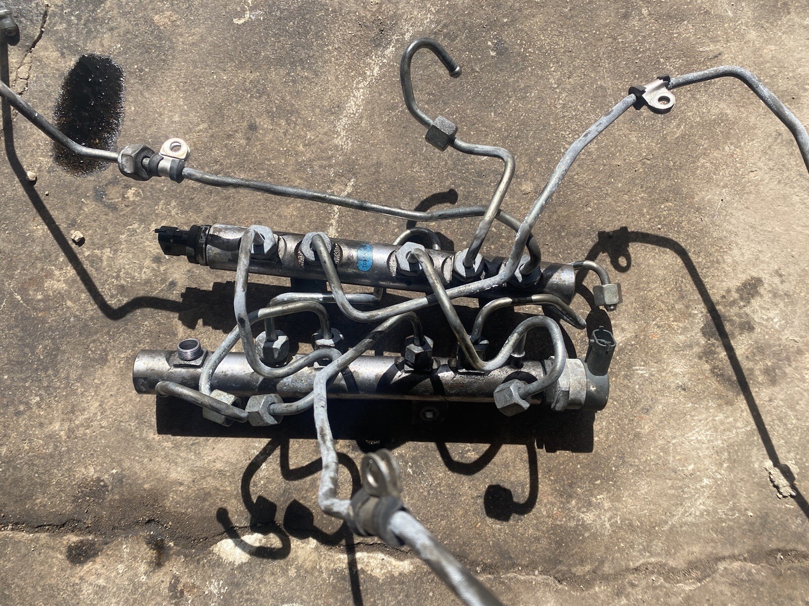 3.0 Ecodiesel V6 Fuel Rails M1S45 eBay