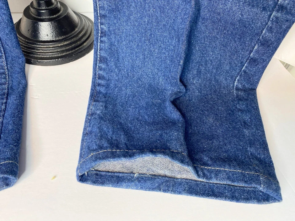 Vintage Iceberg, PEANUTS Y2k, Blue Jeans,  Men’s Size 38” X 31”made In Italy - Image 4 of 4