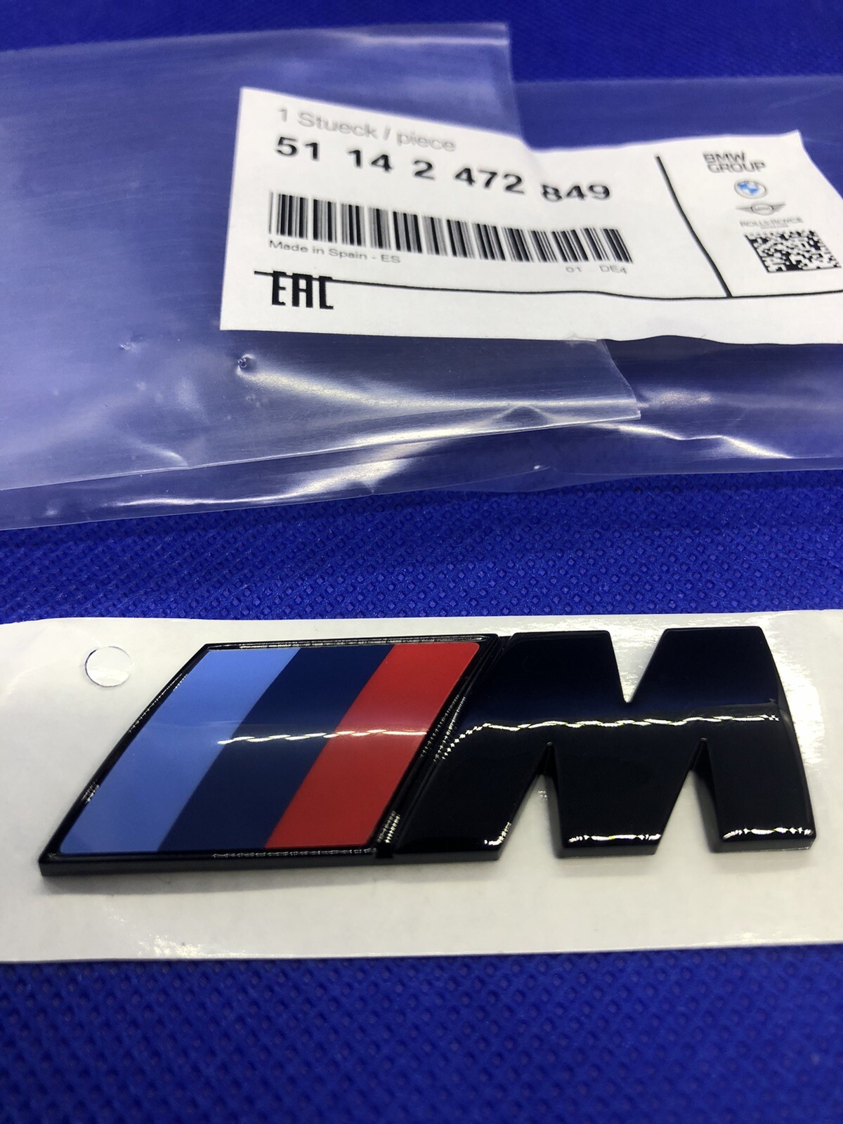 Logo BMW M Noir pour M3 M4 M5 et Séries X Emblème de Calandre 6.3x2.2cm