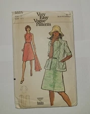Very Easy Vogue Pattern A-Line Sleeveless Dress + Jacket Size 10 UNCUT Vintage 