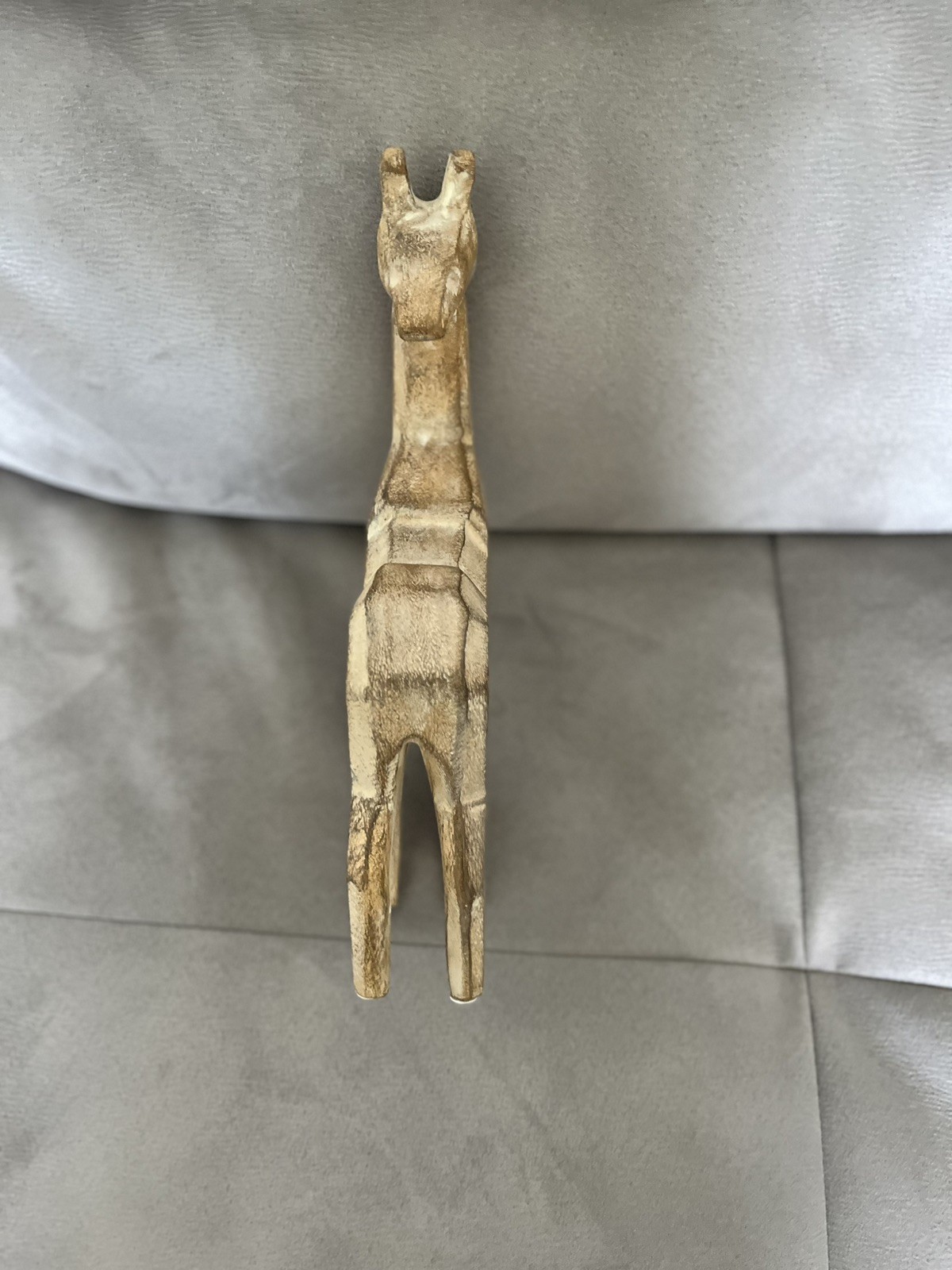 Carved Wood African Giraffe Wooden Sculpture Faceted 11.75 Inch Tall Shelf Decor