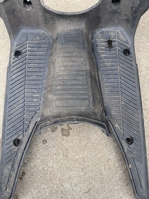 1983-84 Yamaha Riva XC180 180 Moped Y293' foor rest floor board cover mat