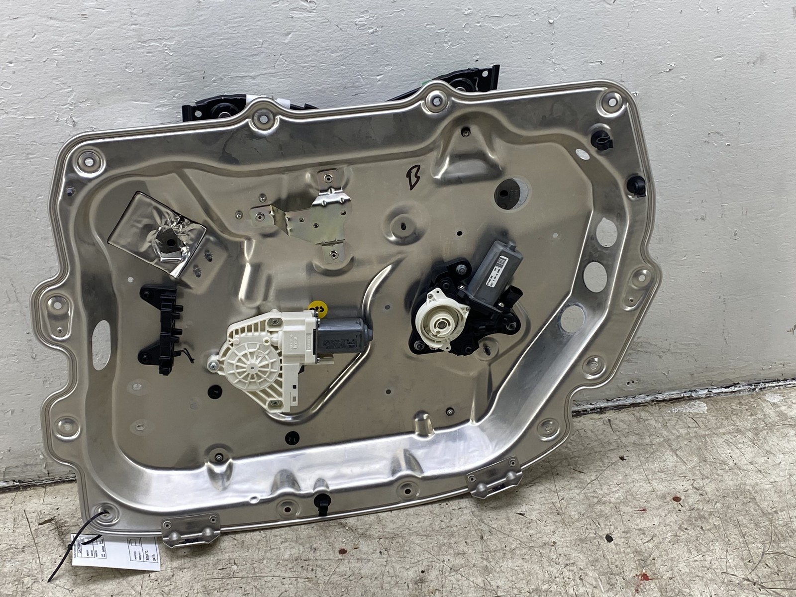 Bentley Flying Spur 2013-2019 REAR+RIGHT Window regulator