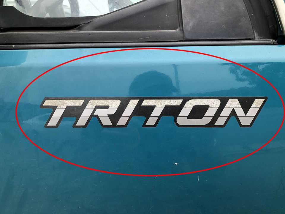 1986-1996 MITSUBISHI TRITON DECAL SET : TRITON (LIGHT VERSION) - image 2 of 2