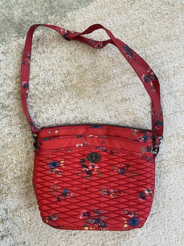 Lug Adagio Crossbody - Bouquet Red - TWIST LOCK - Polka Dot Interior