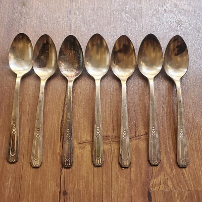 IS Wm Rogers FRIENDSHIP MEDALITY 7 teaspoons silverplate ART DECO