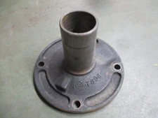 GM BW Borg Warner T10 4 Speed Front Nose Bearing Retainer T89B-6 GM # 3709331 