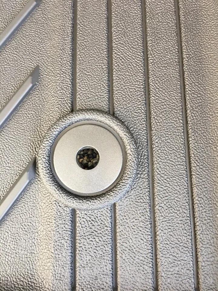 GMC Yukon Premium 2015-2020 forros de piso delanteros y segunda fila para todo clima negros OEM Foto 4 de 4