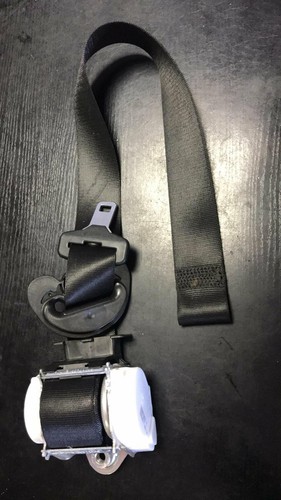 BMW 1 E81 116i Sicherheitsgurt vorne links 9138243 2.0 Benzin 90kw 2011 11229232