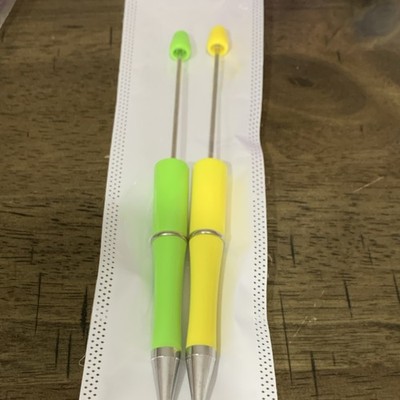 Green and Yellow Pens Set for Metal Plastic. Set of 2