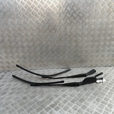Brazos limpiaparabrisas delanteros MERCEDES-BENZ GLE W167 RHD A1678206803 30771107