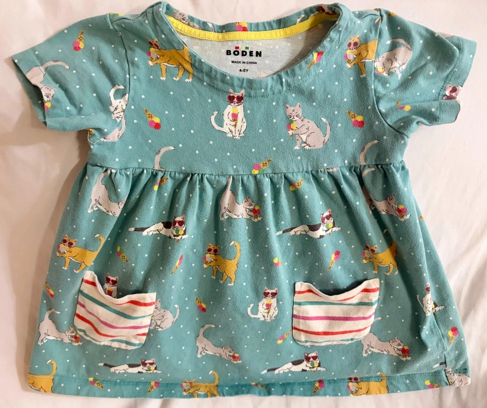 Mini Boden Niñas 4-5 años Lote de 2 Vestidos y 1 Top – Paquete Floral, Gatos y Pasteles Foto 4 de 4