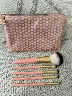Too Faced Make-up Pinsel-Set Rosa/Gold rund/konisch mit Kosmetiktasche Herz