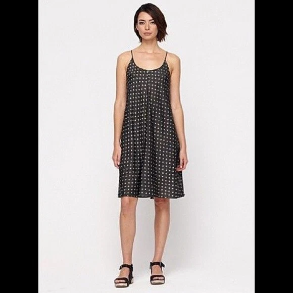 Eileen fisher top dot print dress
