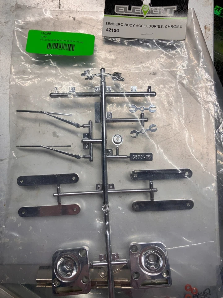 42121 Team Associated Sendero Body Clear 12.3 inches & 42124  Sendero chrome - Image 2 of 4