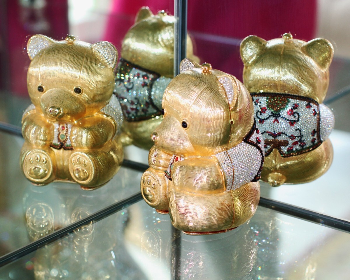 希少　レア　ゴージャスなJUDITH LEIBER　 ゴールド　ベルト　美品 JUDITH LEIBER Gold SWAROVSKI Crystal SPENCER GERMAN TEDDY BEAR