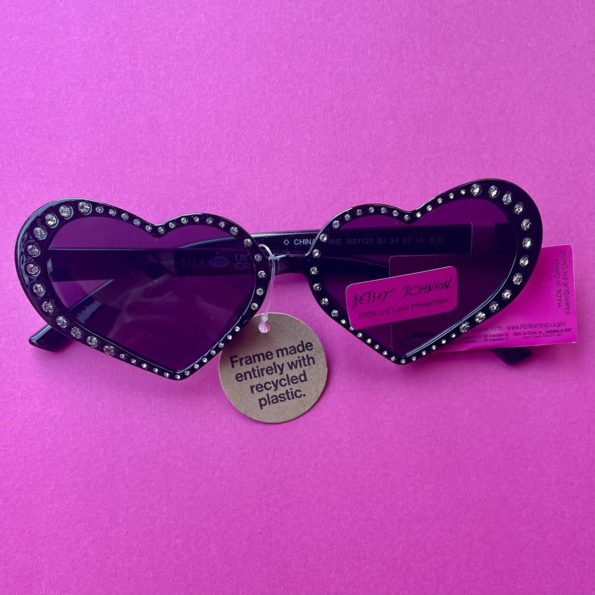 NWT Betsey Johnson Black Rhinestone Studded Heart Sunglasses  display picture 2