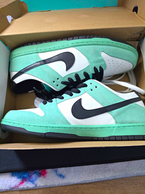 Nike SB Dunk Low Sea Crystal