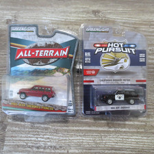 Greenlight All Terrain Red 1985 Jeep Cherokee Pioneer + Hot Pursuit 1993