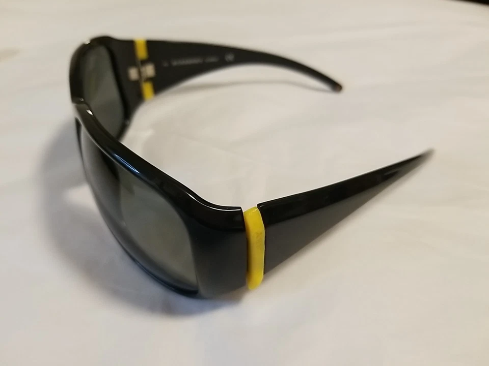 Burberry By Safilo Black 63 13 115 Wrap Sunglasses - Image 3 of 4