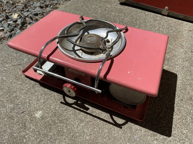 1960 coleman camp stove