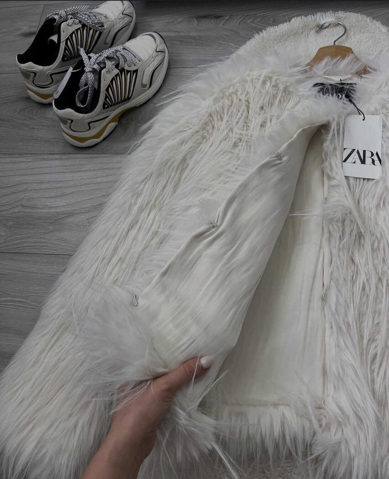 ALTRA ZARA GIACCA PELLICCIA SINTETICA COLLEZIONE ZW ECRU GIROCOLLO FW24 25 TAGLIA M 3833 240
