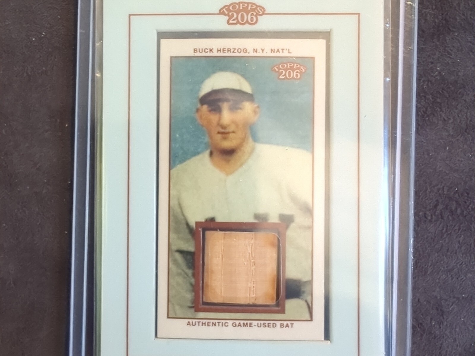 RELIC BUCK HERZOG T206 TOPPS GAME USED BAT RELIC MINI FRAMED 2002 CARD 