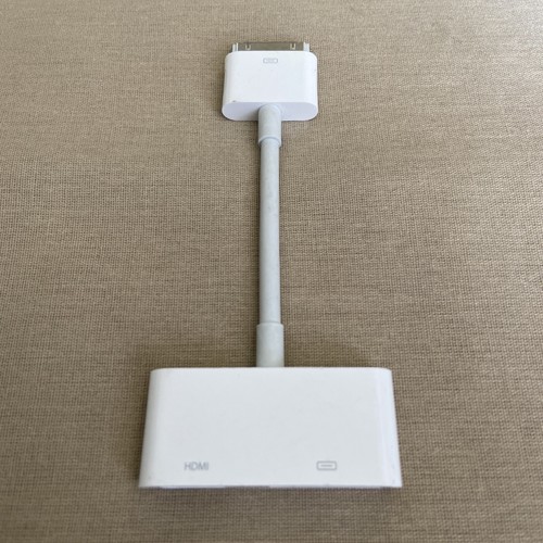 Apple 30-pin Digital AV HDMI Adapter OEM Model A1422 - 第 1/3 張圖片