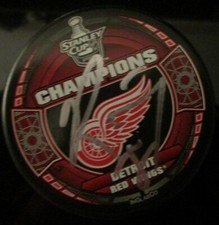 KIRK MALTBY SIGNED DETROIT RED WINGS 2008 STANLEY CUP CHAMPIONS HOCKEY PUCK