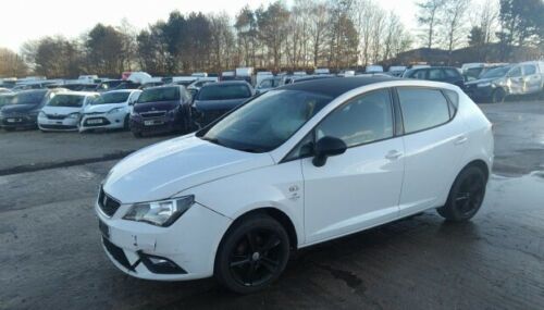 2013 SEAT IBIZA TOCA 1.4 PETROL CGGB 5 DOOR IN WHITE BREAKING SPARES PARTS - Picture 1 of 2