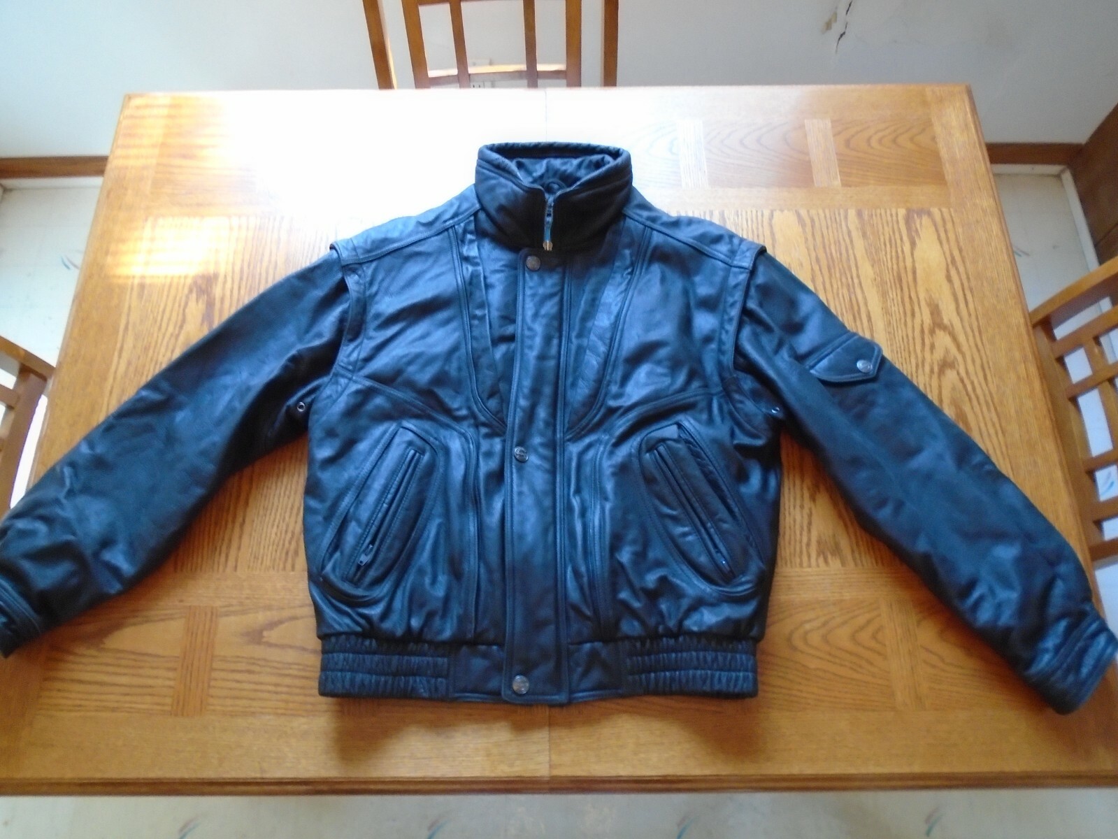 Wilsons Black Leather Jacket Mens Medium Vintage Gem