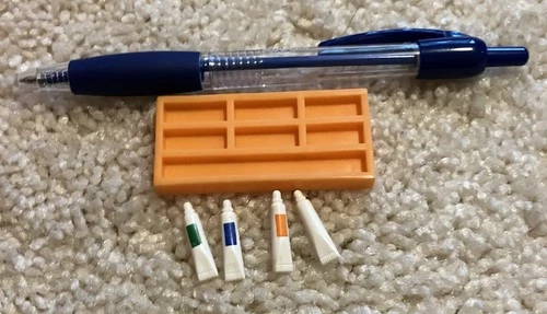 VTG Barbie doll Paint & Tray accessories EUC!!