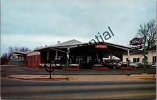 1950s Ford Car Auto Dealership W Old Cars In View Ad Auto Dealer Postcard V474