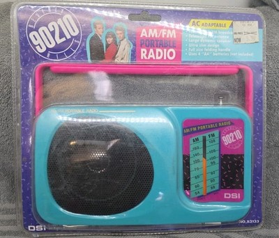 NEW SEALED Vintage Beverly Hills 90210 TV Show Portable AM/FM Radio DSI 53133