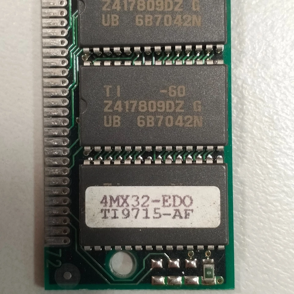 Texas Instruments 4Mx32 16MB EDO-RAM 60ns 72-pin SIMM Z417809DZ G UB 6B7042N - Image 2 of 4