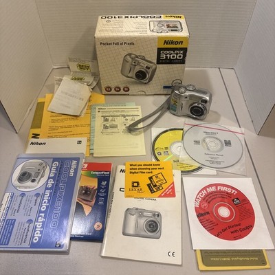 Nikon COOLPIX 3100/E3100  3.2MP Digital Camera - Silver Vintage Y2K 2002
