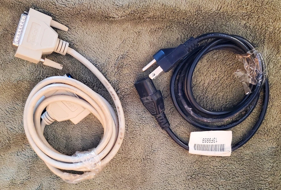 Samsung Qwiklaser 5100A Printer Bundle - Printer, Cables, & Toner Cartridge - Image 2 of 4