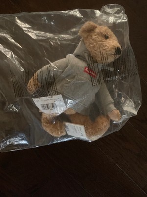 supreme steiff bear size