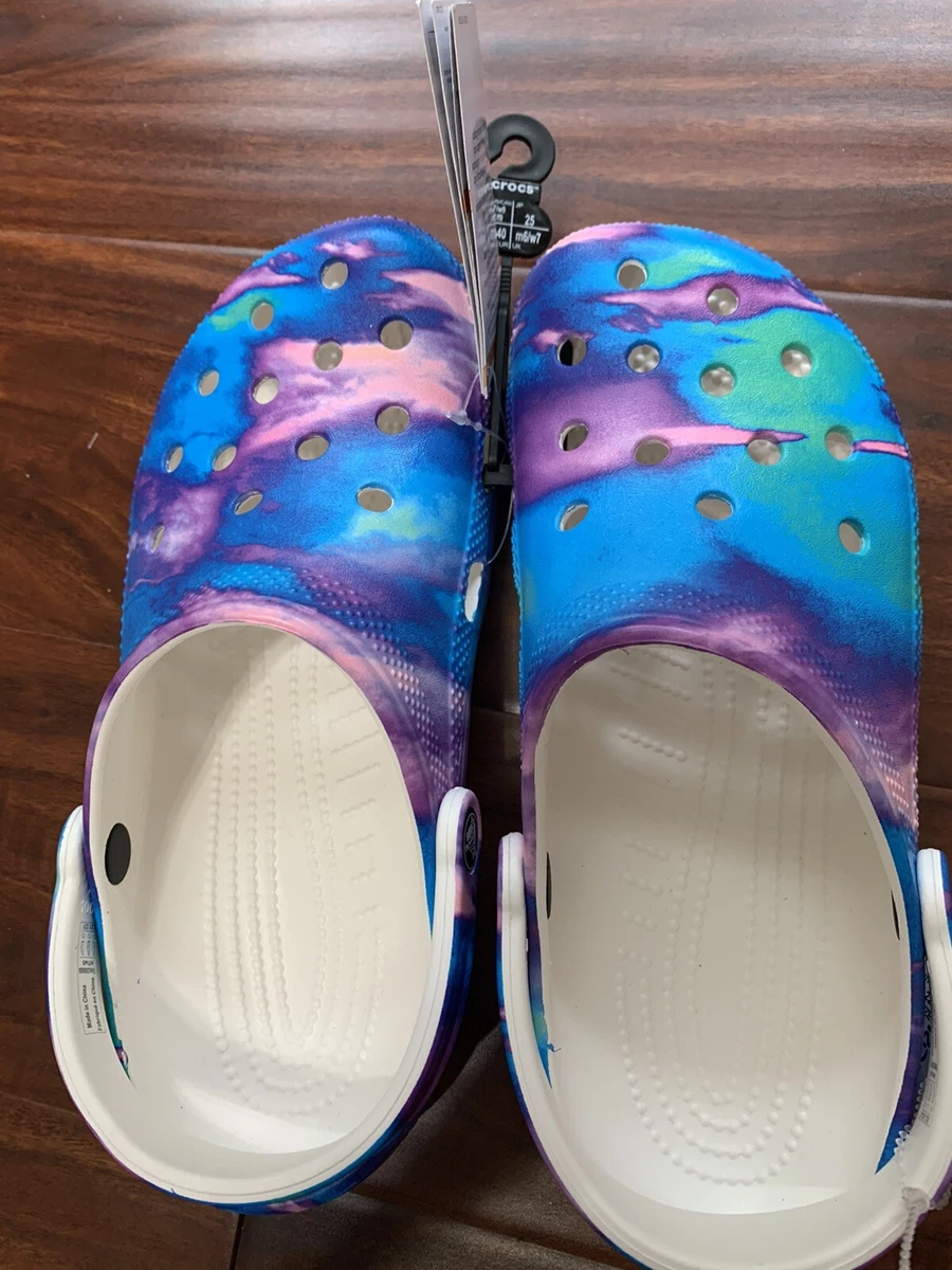 Crocs size online 39