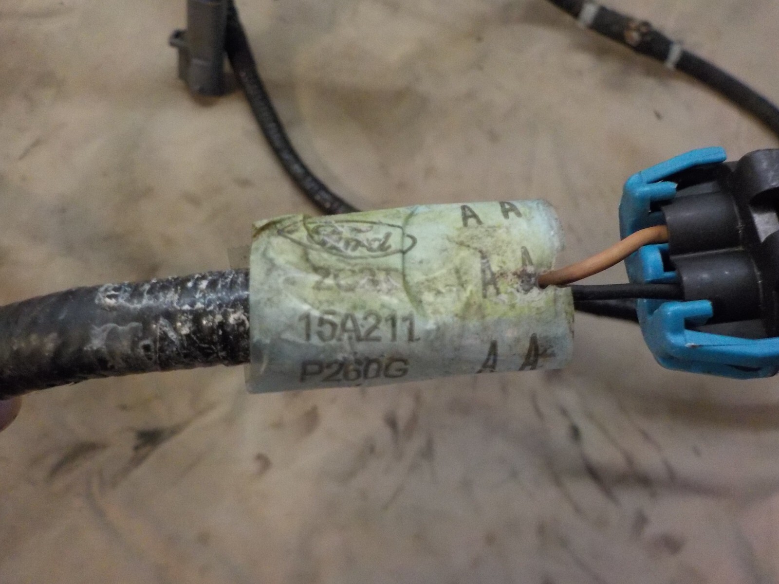 0204 Ford F250 F350 Super Duty front fog light wire harness 2C3T