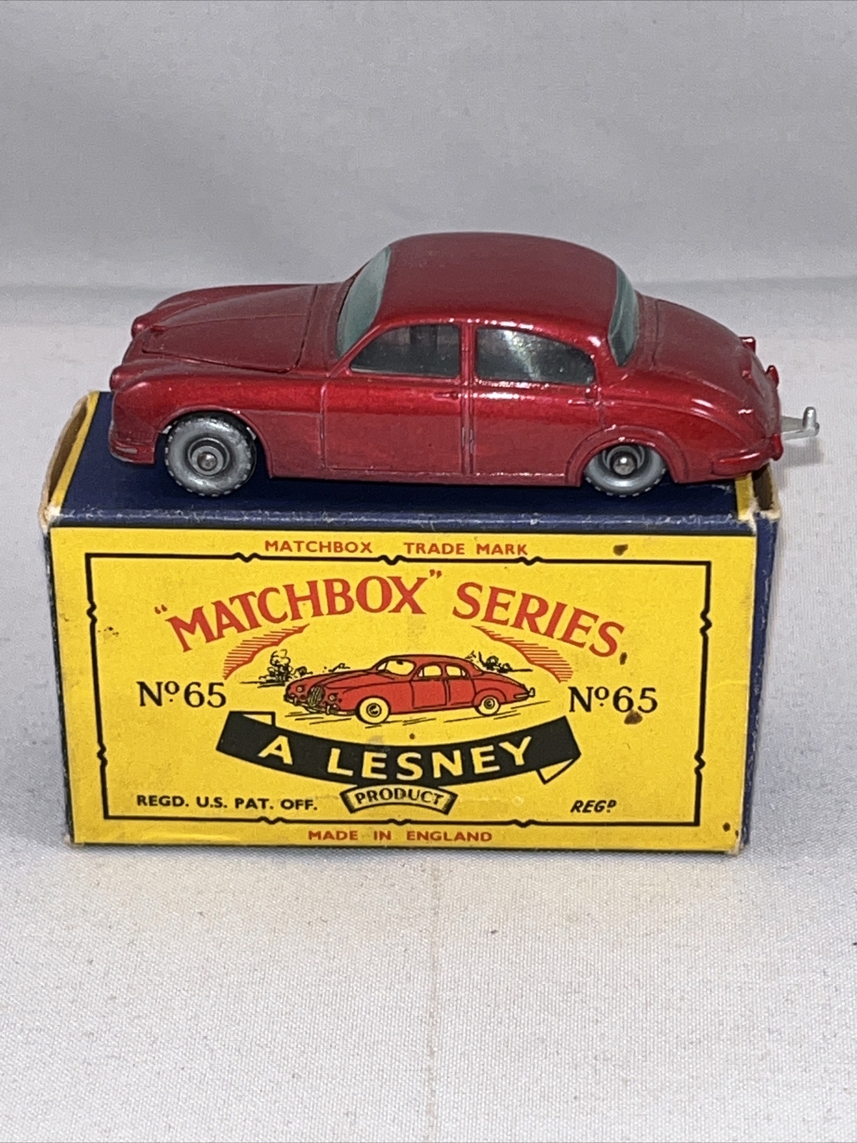 ミニカー MATCHBOX No.65 3-4litre Jaguar s-l400.jpg