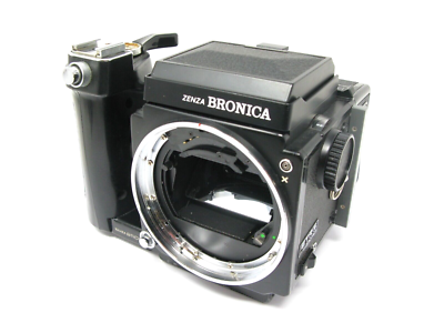 Zenza Bronica ETRS Medium Format Camera With 75mm f2.8 Lens, WLF
