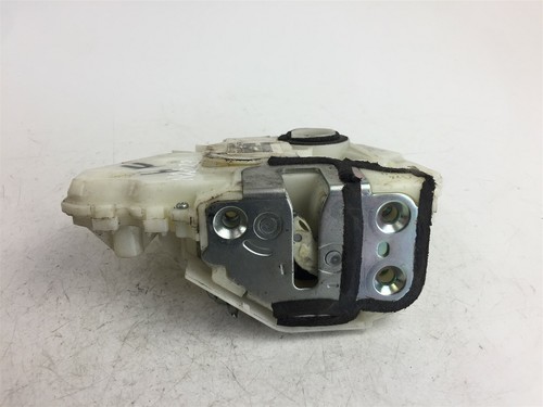 N2629 HONDA DOOR LOCK 72111-SWA-P1 - Picture 4 of 4