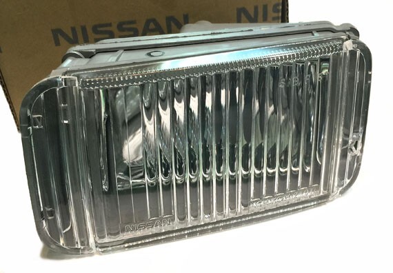 【専用】FOG様 Amazon.com: 1990-1996 Nissan 300ZX Right Passenger Fog Light